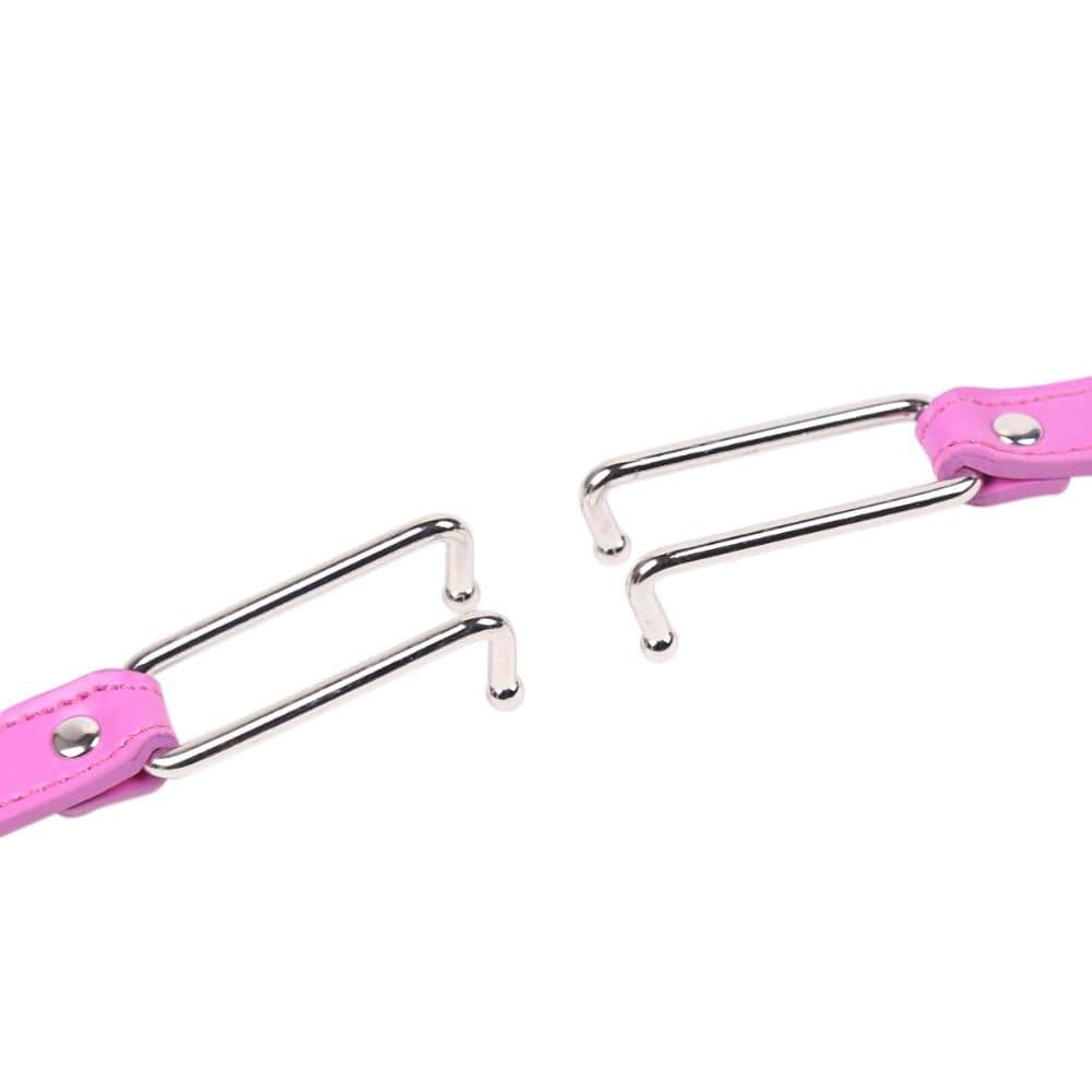 Fish Hook Gag – Peach Collective